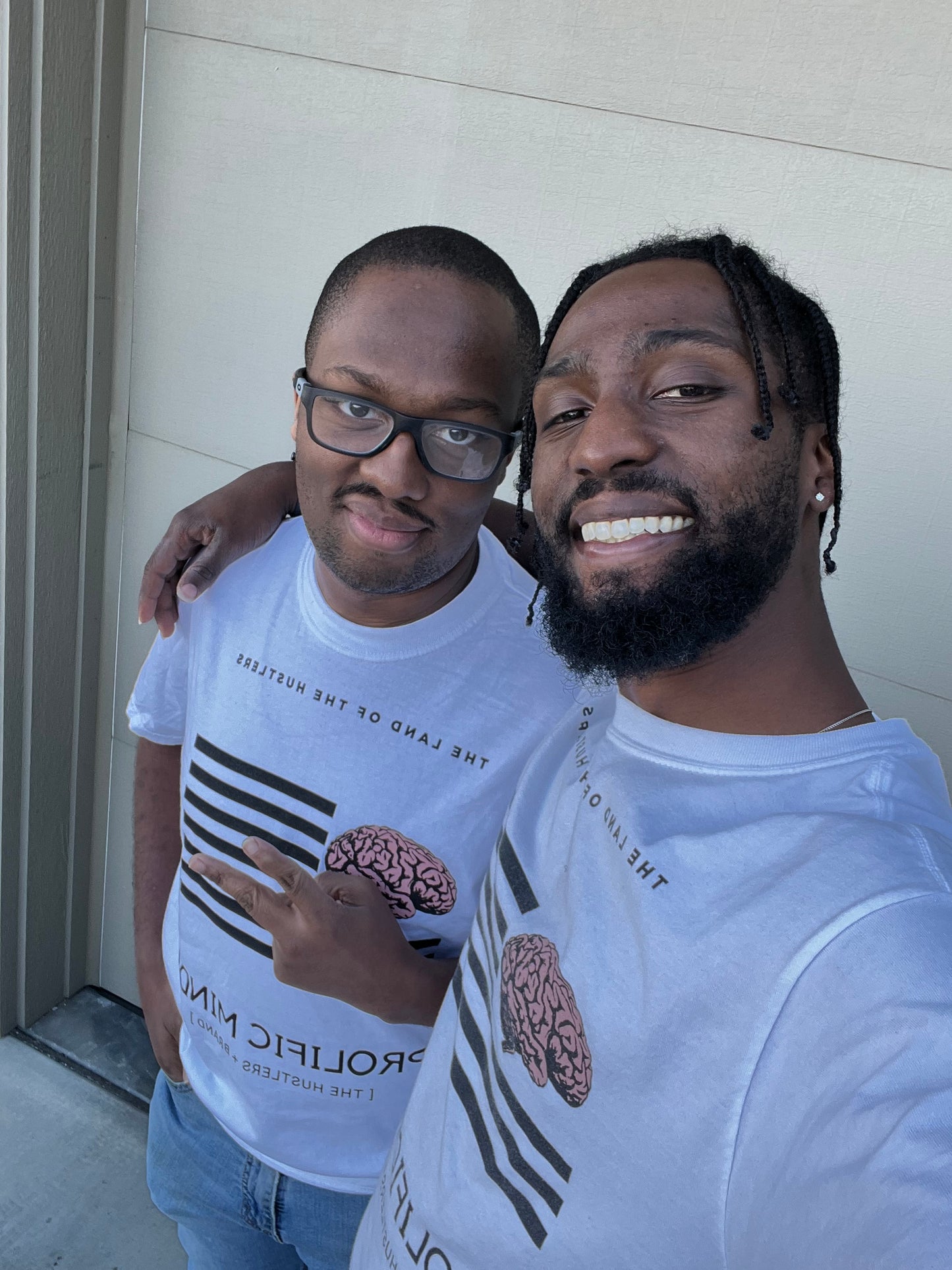 PROLIFIC MINDS STATEMENT TSHIRT